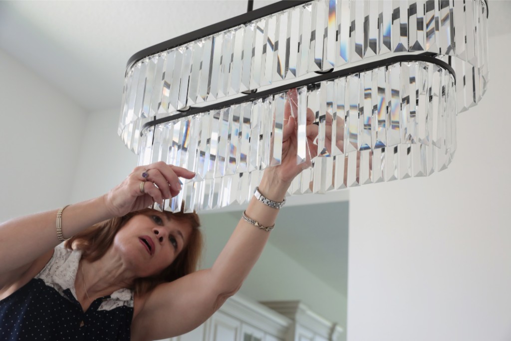 Cleaning Light Fixtures